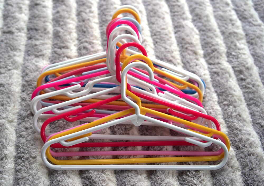 15 Hangers Multi-Colored Toddler Kid Child Plastic 12”